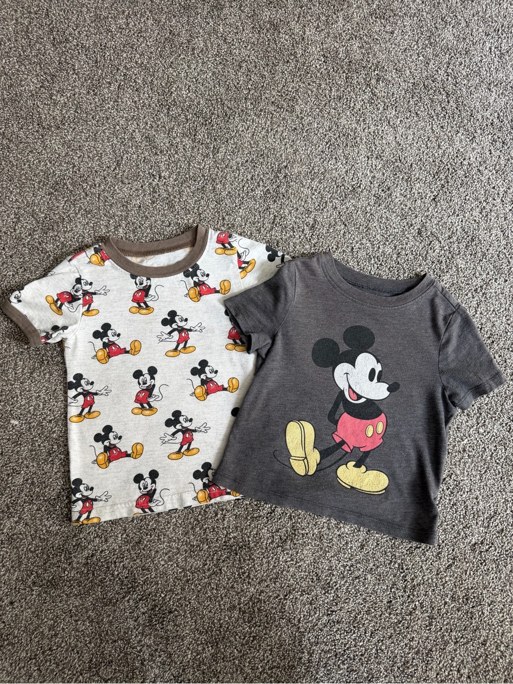 Disney Mickey Mouse Toddler 2T Graphic T-Shirts Gray Allover Print 2 Pack
